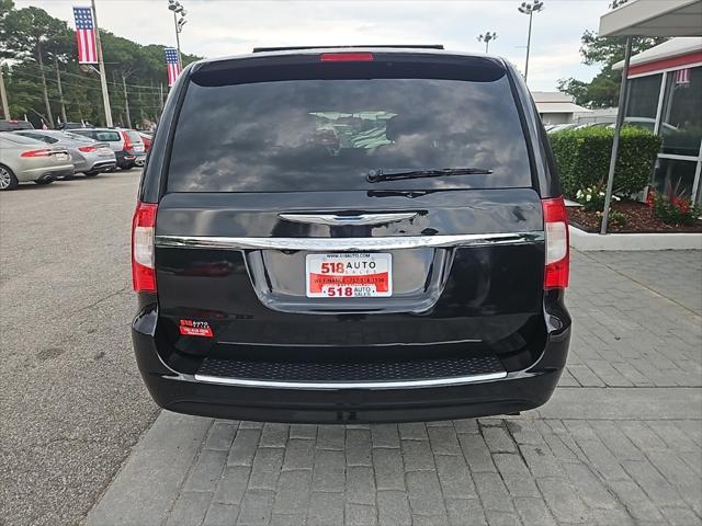 used 2014 Chrysler Town & Country car, priced at $8,999
