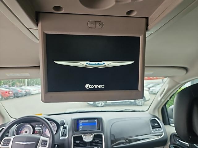 used 2014 Chrysler Town & Country car, priced at $8,999