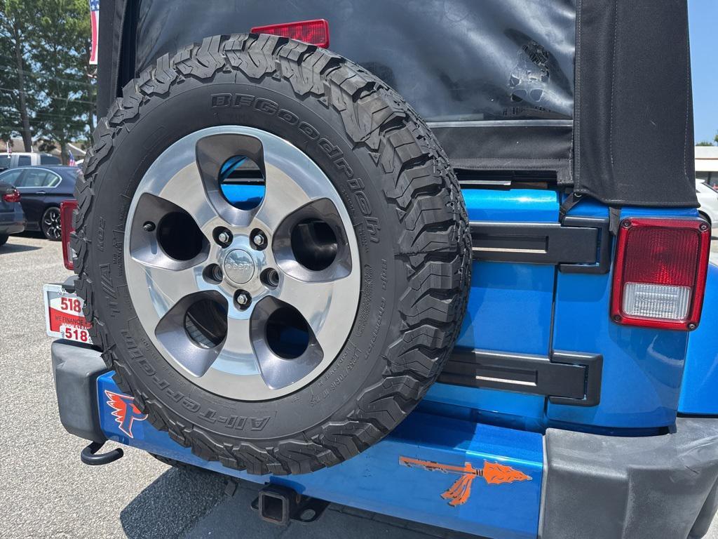 used 2016 Jeep Wrangler Unlimited car, priced at $13,899