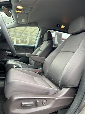 used 2018 Honda Odyssey car, priced at $18,999