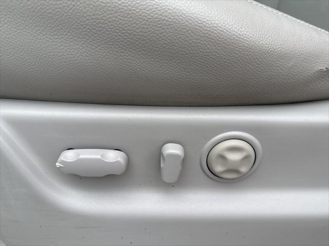 used 2008 GMC Yukon car, priced at $9,999