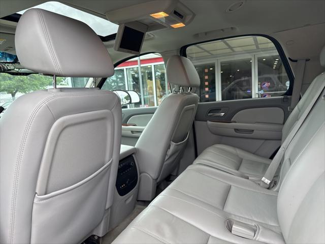 used 2008 GMC Yukon car, priced at $9,999