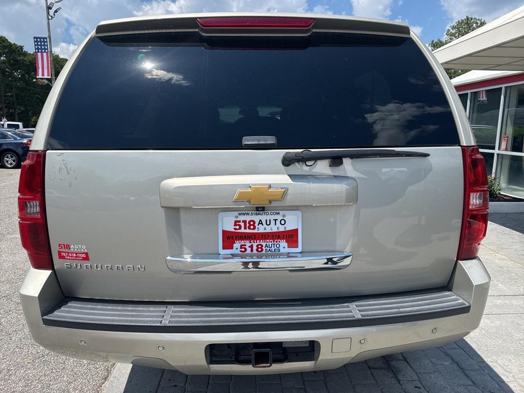 used 2013 Chevrolet Suburban car, priced at $9,999