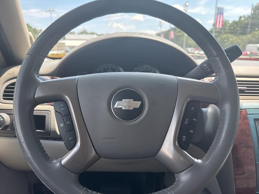 used 2013 Chevrolet Suburban car, priced at $9,999