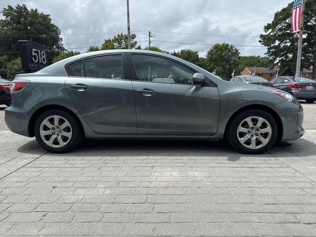 used 2012 Mazda Mazda3 car, priced at $4,500