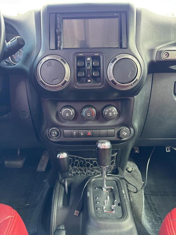 used 2016 Jeep Wrangler Unlimited car, priced at $16,999