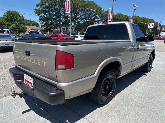 used 2002 Chevrolet S-10 car, priced at $4,999