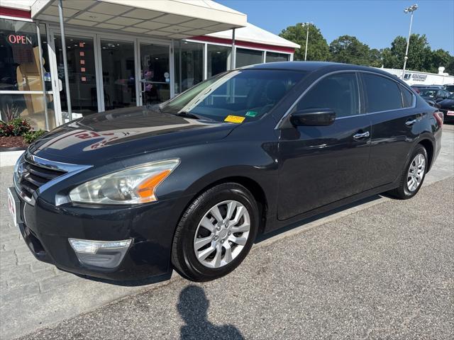 used 2013 Nissan Altima car, priced at $4,999