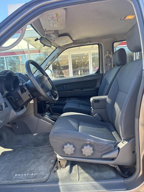 used 2004 Nissan Frontier car, priced at $11,500