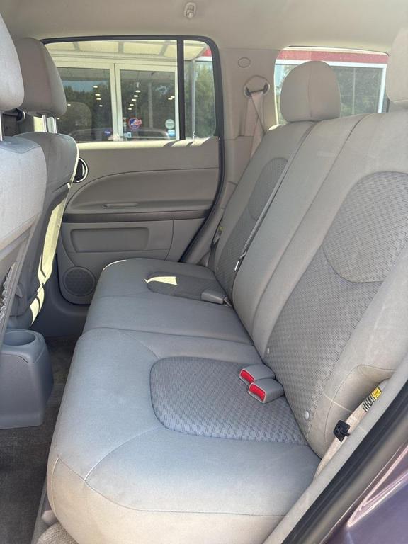 used 2006 Chevrolet HHR car, priced at $2,999
