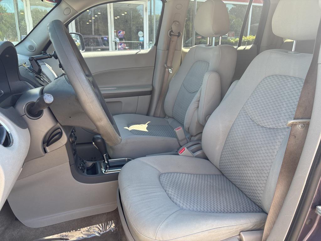 used 2006 Chevrolet HHR car, priced at $2,999