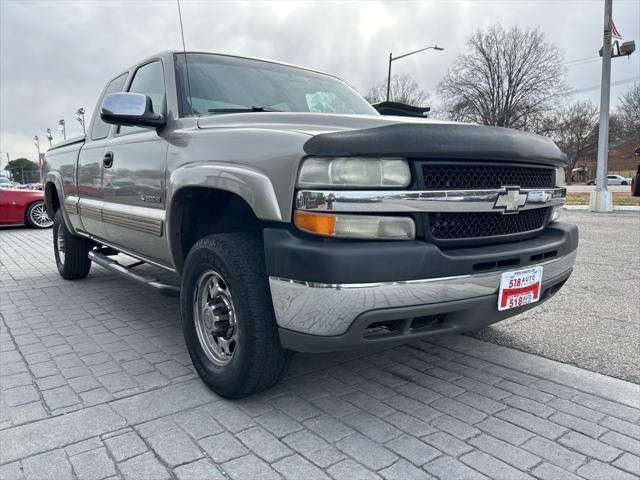 used 2002 Chevrolet Silverado 2500 car, priced at $9,999