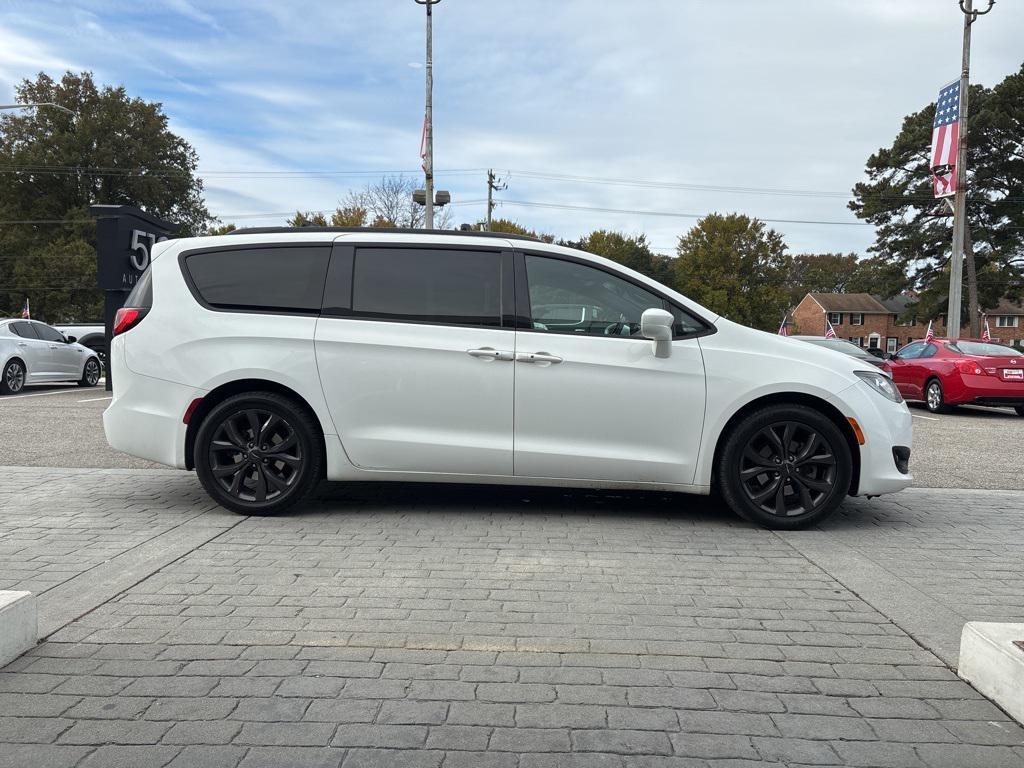 used 2018 Chrysler Pacifica car, priced at $10,999
