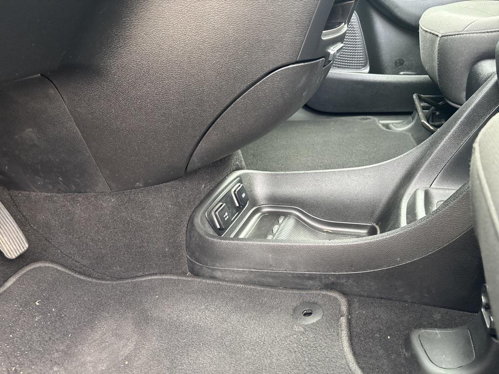 used 2018 Chrysler Pacifica car, priced at $10,999