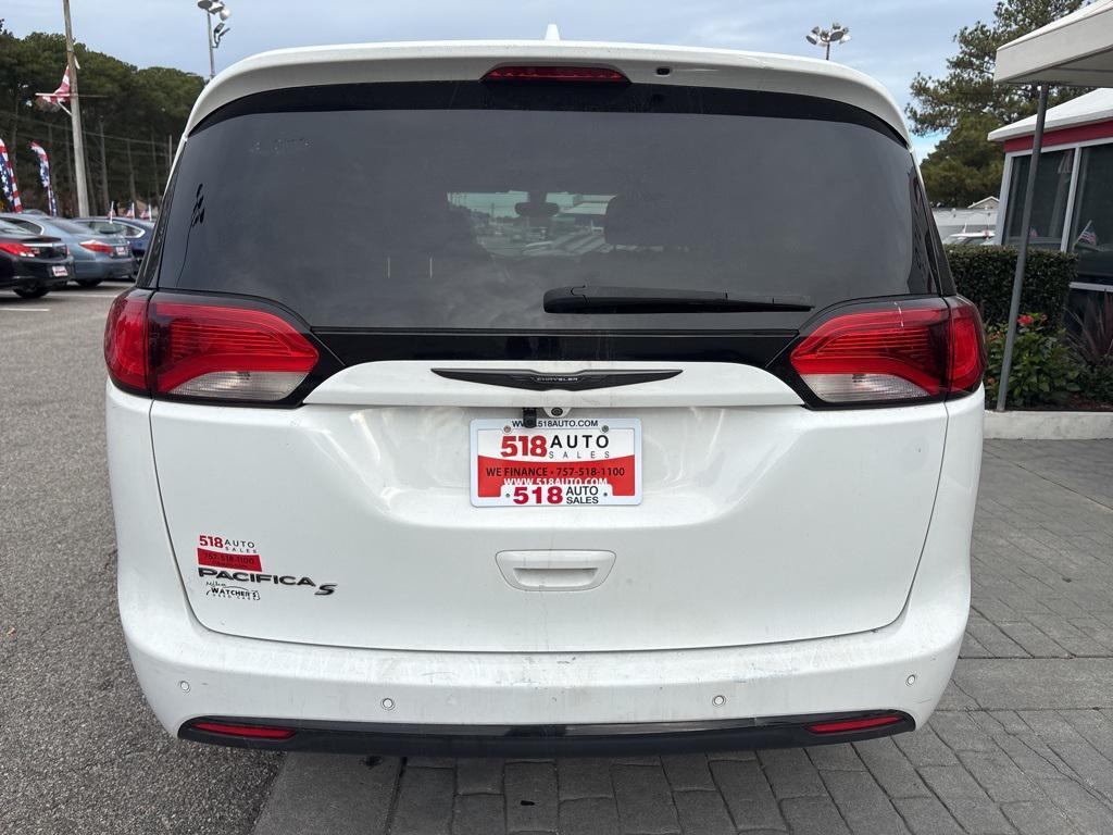 used 2018 Chrysler Pacifica car, priced at $10,999