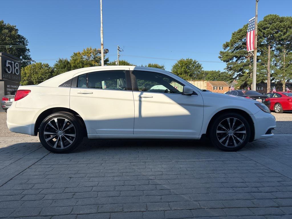 used 2011 Chrysler 200 car, priced at $5,500