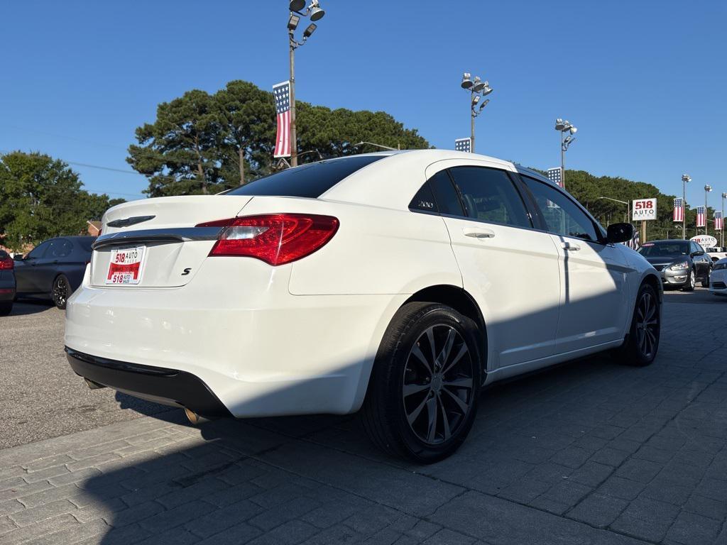 used 2011 Chrysler 200 car, priced at $5,500