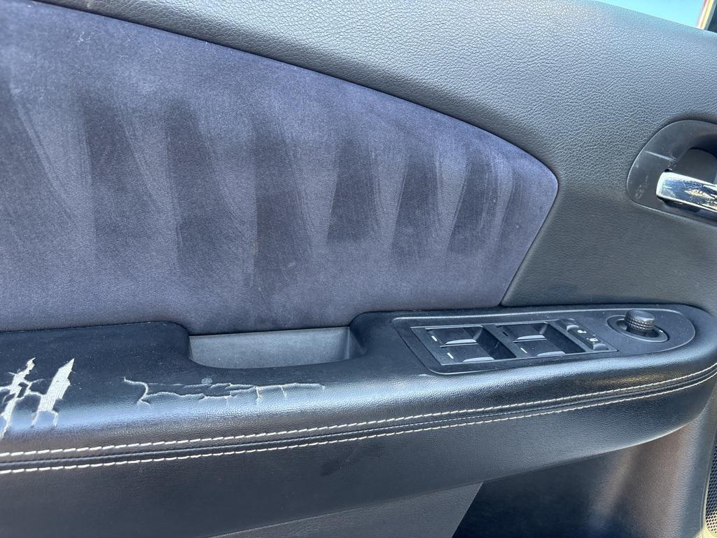 used 2011 Chrysler 200 car, priced at $5,500