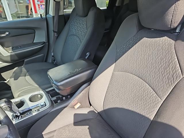 used 2010 GMC Acadia car, priced at $6,500