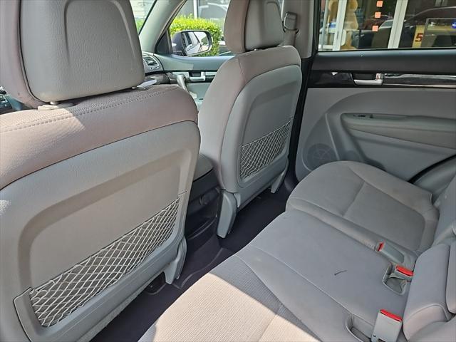 used 2014 Kia Sorento car, priced at $5,999