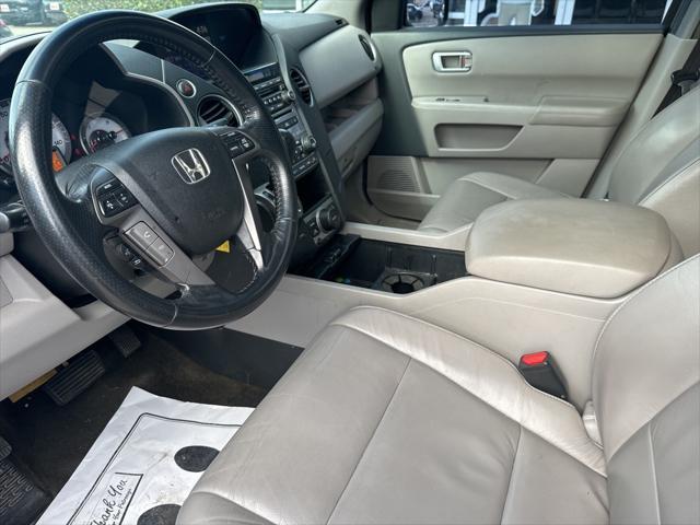 used 2013 Honda Pilot car, priced at $6,500