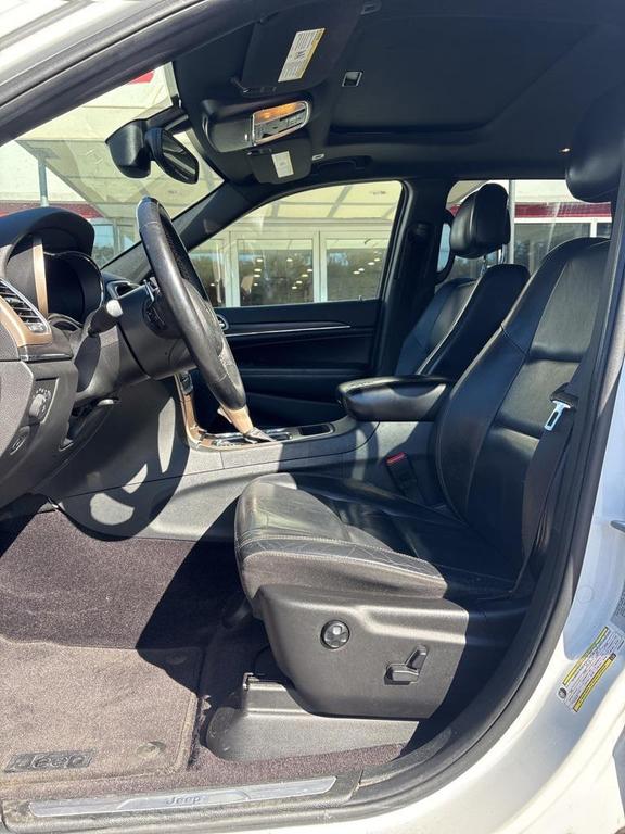 used 2017 Jeep Grand Cherokee car, priced at $12,500