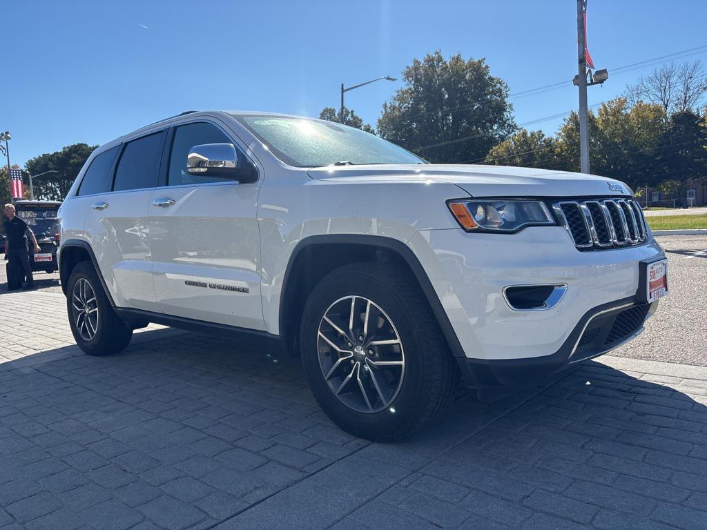 used 2017 Jeep Grand Cherokee car, priced at $12,500