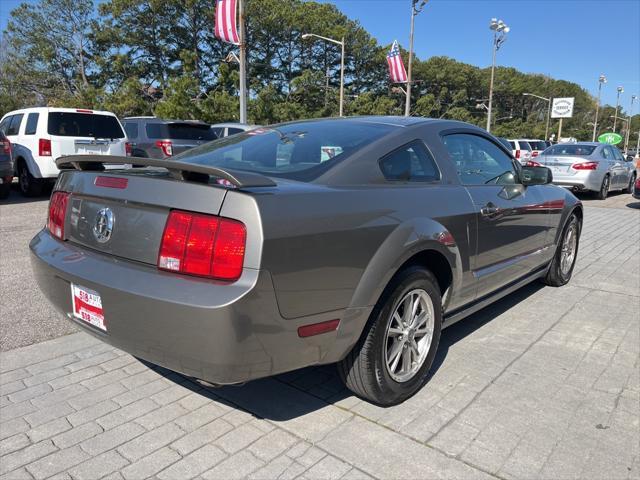 used 2005 Ford Mustang car, priced at $5,500