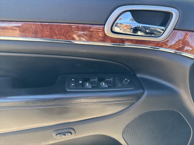 used 2012 Jeep Grand Cherokee car, priced at $6,899