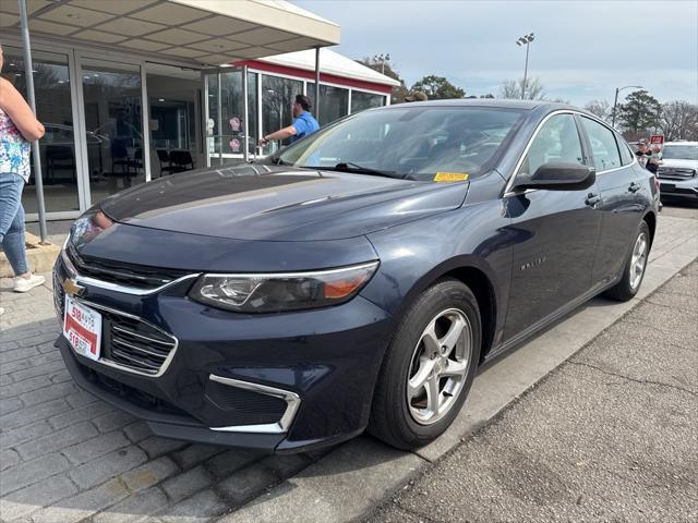 used 2017 Chevrolet Malibu car, priced at $10,999