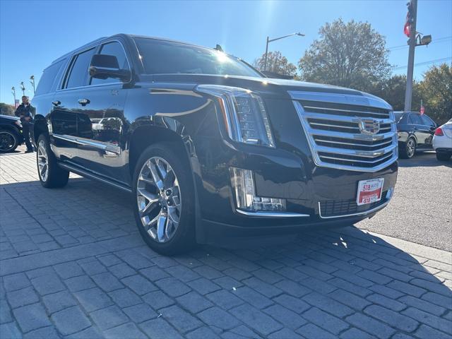 used 2018 Cadillac Escalade ESV car, priced at $35,999