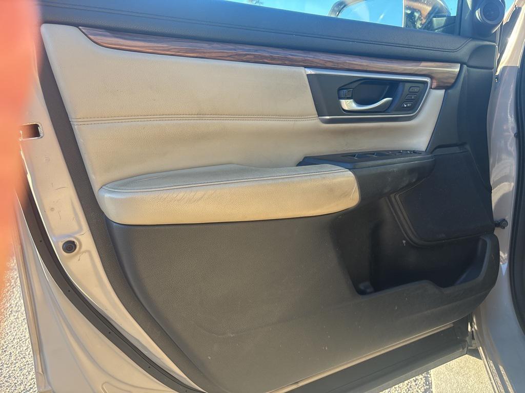 used 2017 Honda CR-V car, priced at $16,999