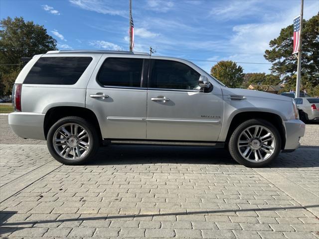 used 2014 Cadillac Escalade car, priced at $16,500