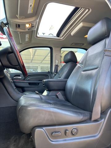 used 2014 Cadillac Escalade car, priced at $16,500