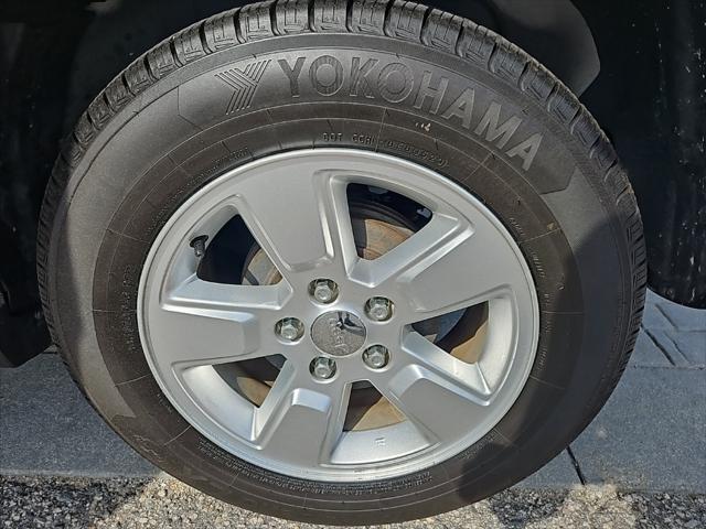 used 2014 Jeep Compass car, priced at $7,999
