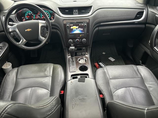 used 2015 Chevrolet Traverse car, priced at $7,500