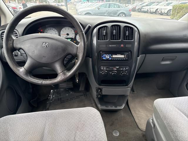 used 2006 Dodge Grand Caravan car, priced at $3,500