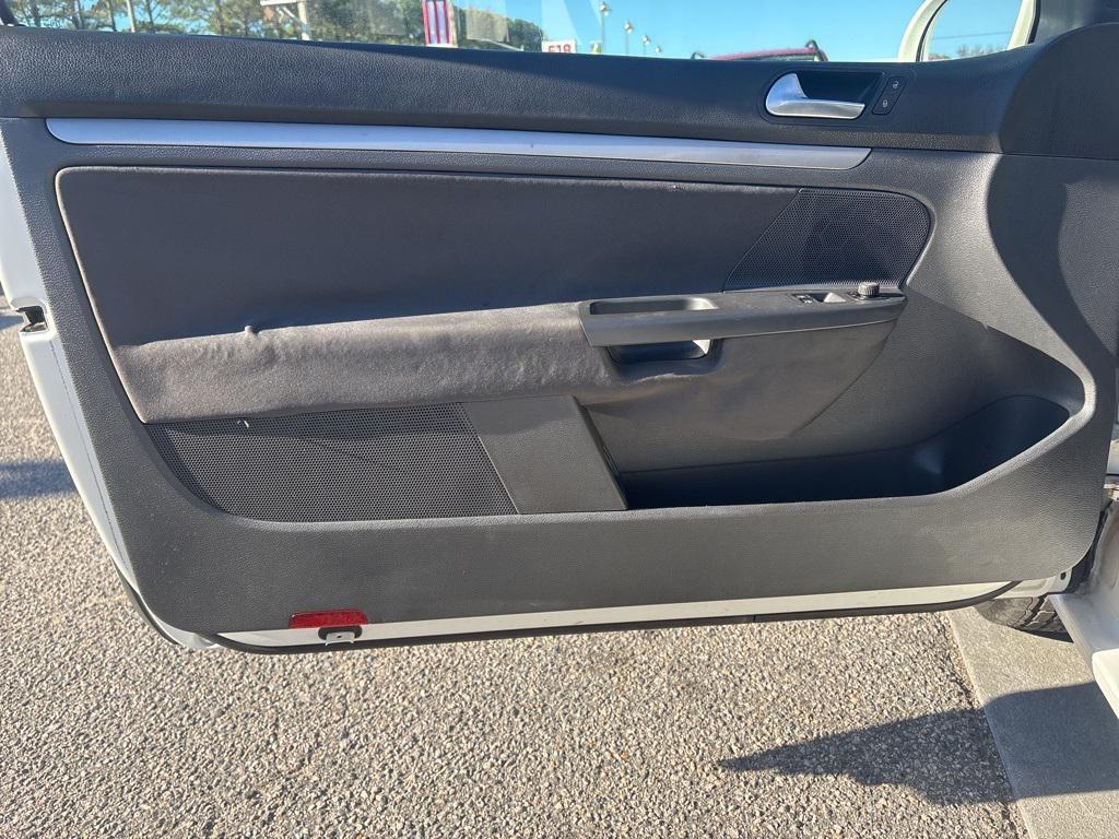 used 2008 Volkswagen Rabbit car, priced at $5,500