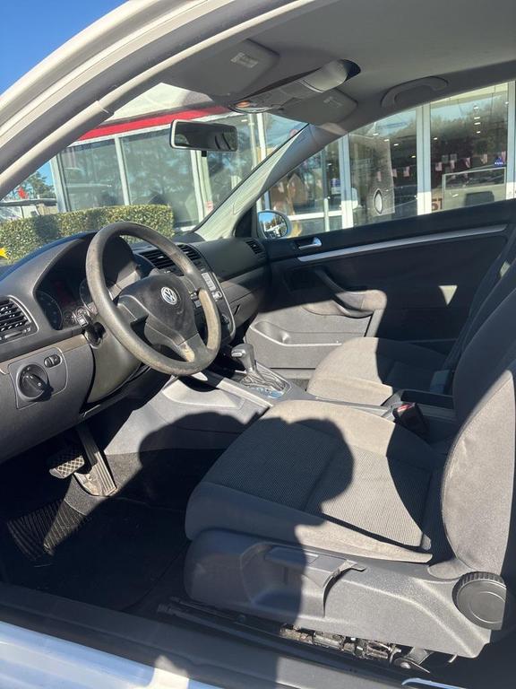 used 2008 Volkswagen Rabbit car, priced at $5,500
