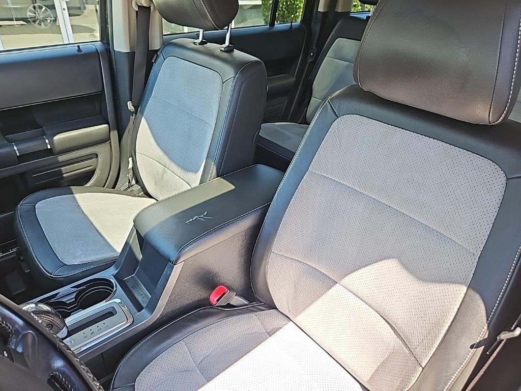 used 2011 Ford Flex car, priced at $6,999