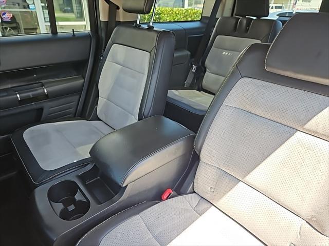 used 2011 Ford Flex car, priced at $9,999