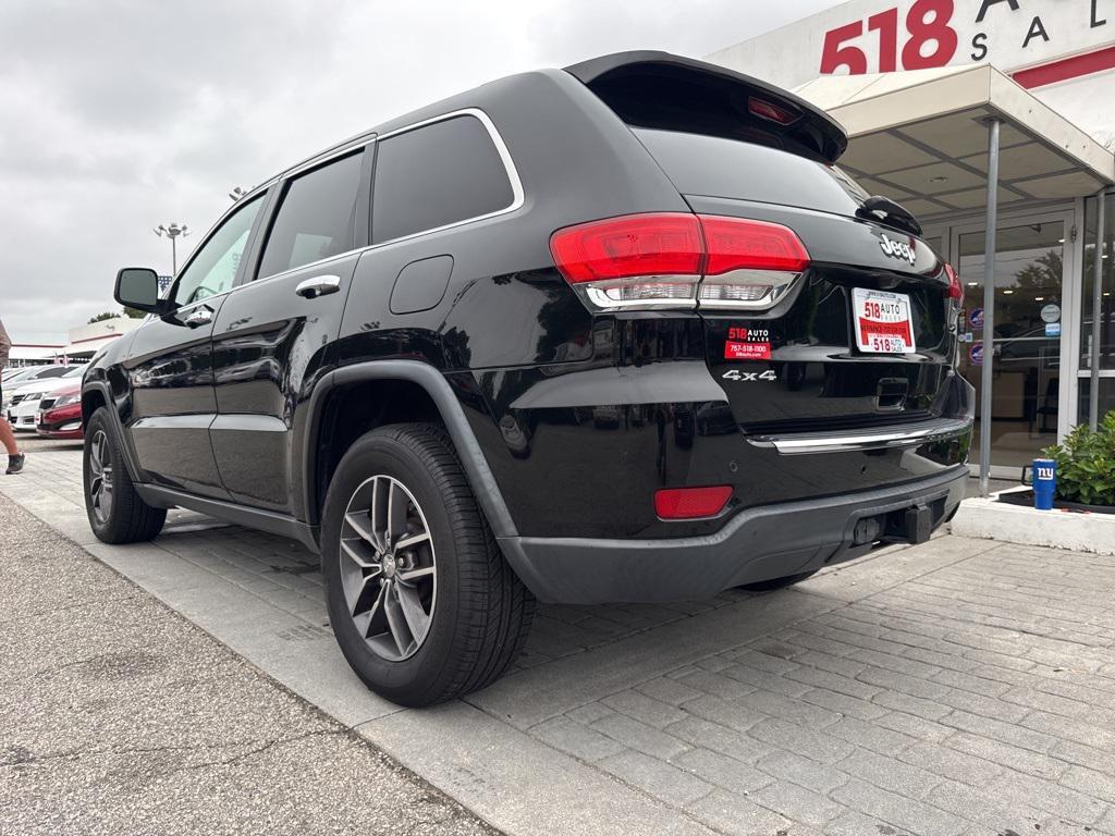 used 2017 Jeep Grand Cherokee car, priced at $12,999