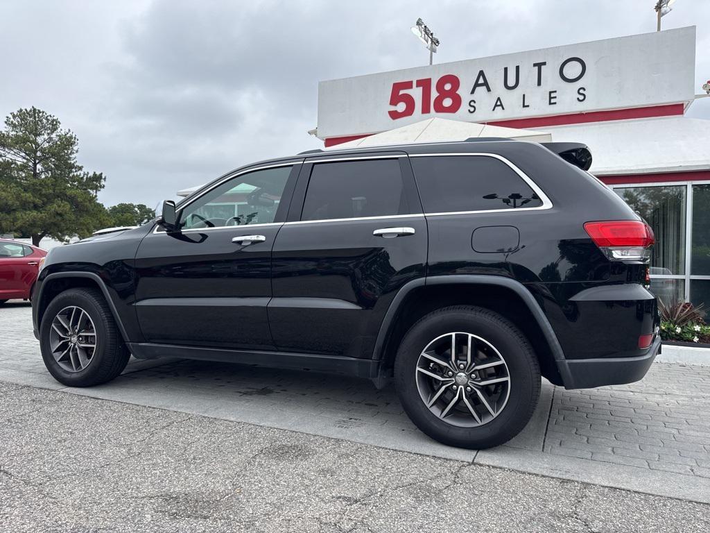 used 2017 Jeep Grand Cherokee car, priced at $12,999