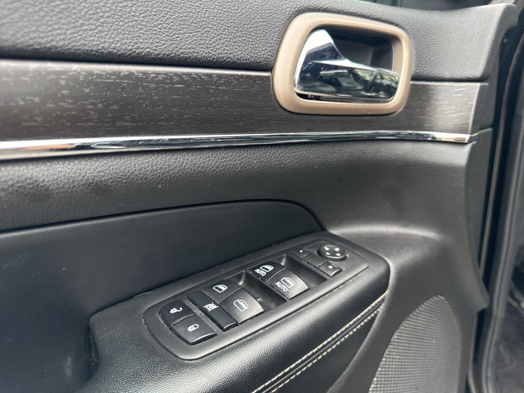 used 2017 Jeep Grand Cherokee car, priced at $12,999