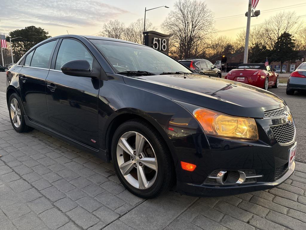 used 2014 Chevrolet Cruze car, priced at $4,000