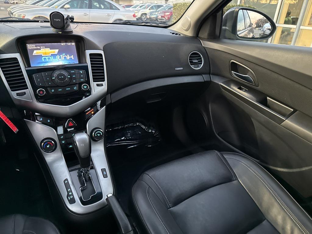 used 2014 Chevrolet Cruze car, priced at $4,000