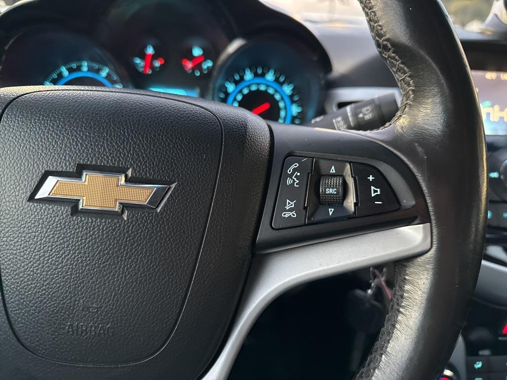 used 2014 Chevrolet Cruze car, priced at $4,000