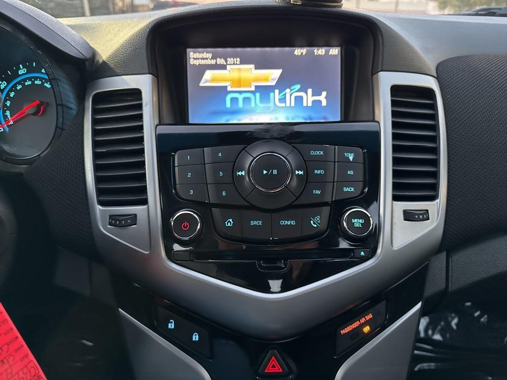 used 2014 Chevrolet Cruze car, priced at $4,000