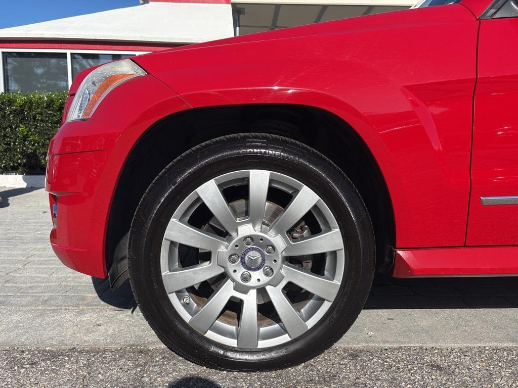 used 2010 Mercedes-Benz GLK-Class car, priced at $9,500