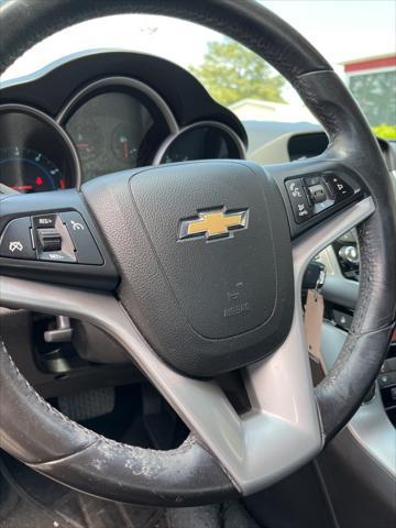 used 2014 Chevrolet Cruze car, priced at $9,500